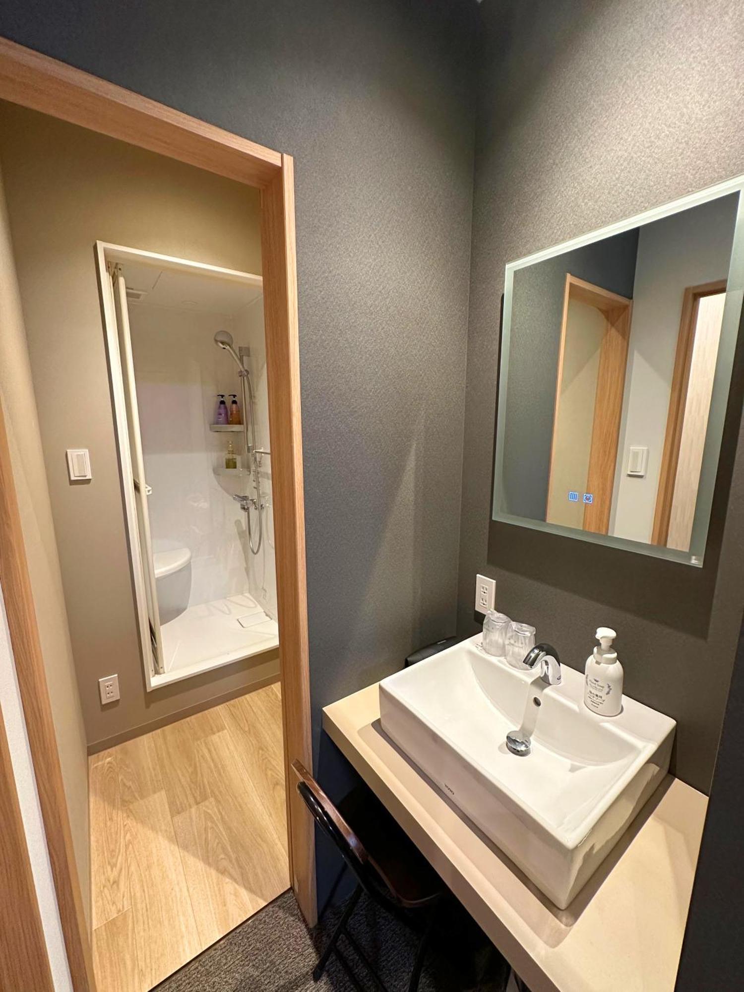 Cob Hotel Asakusa Tokyo Bagian luar foto